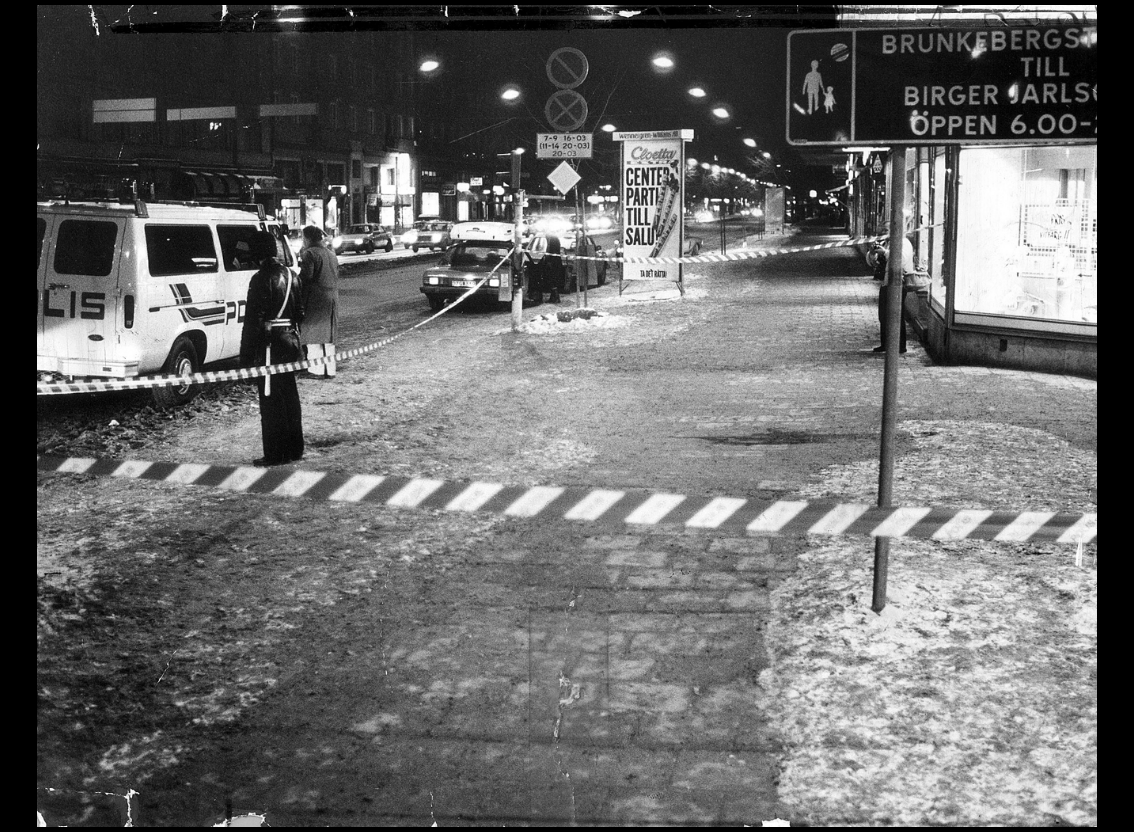 Foton i kronologisk ordning Palmemordsnatten