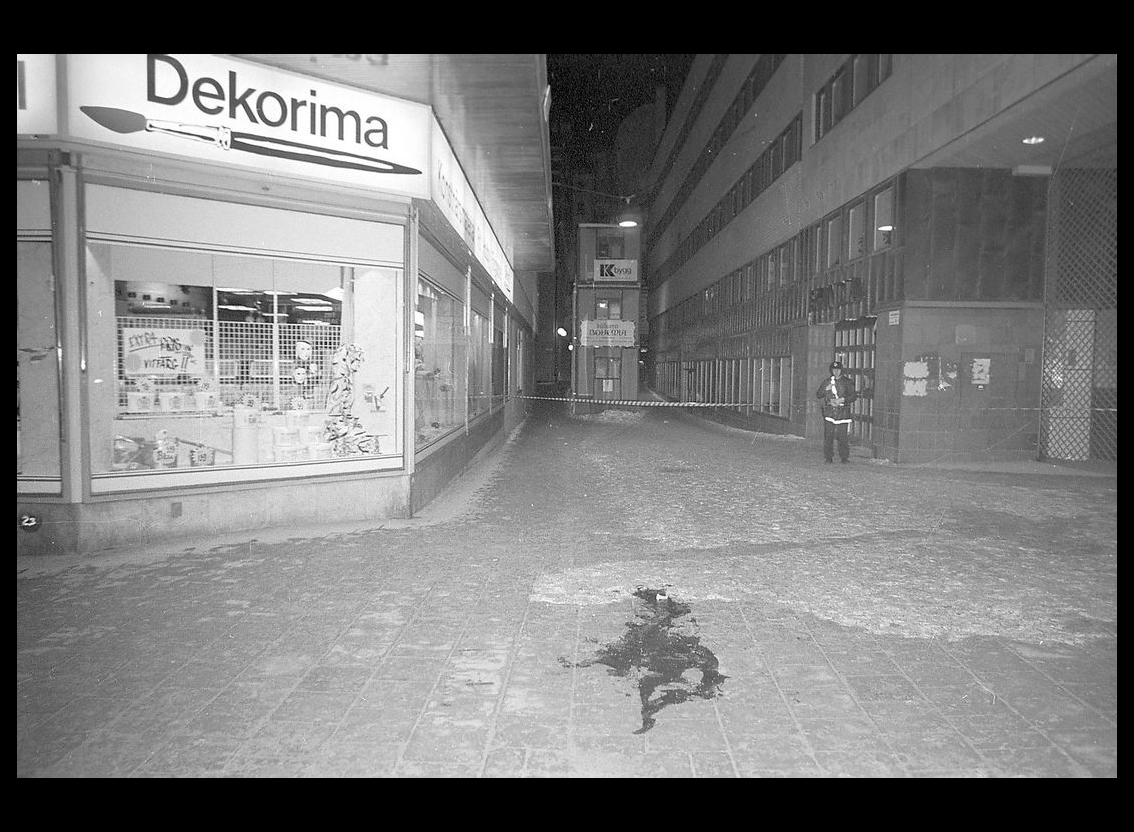 Foton i kronologisk ordning Palmemordsnatten